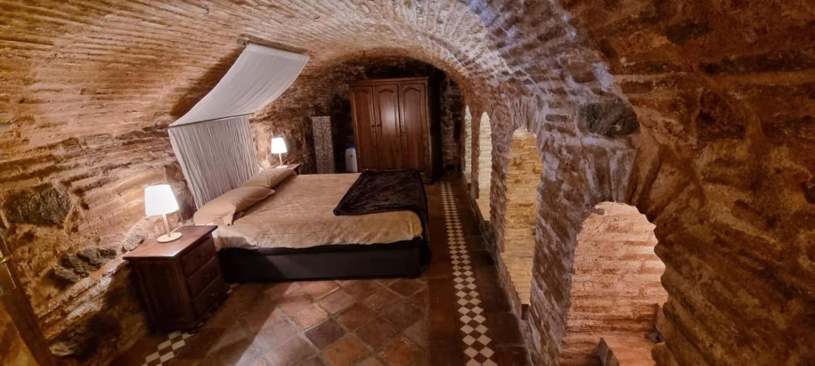 Apartamento Cueva Arabe En El Casco Antiguo, Toledo