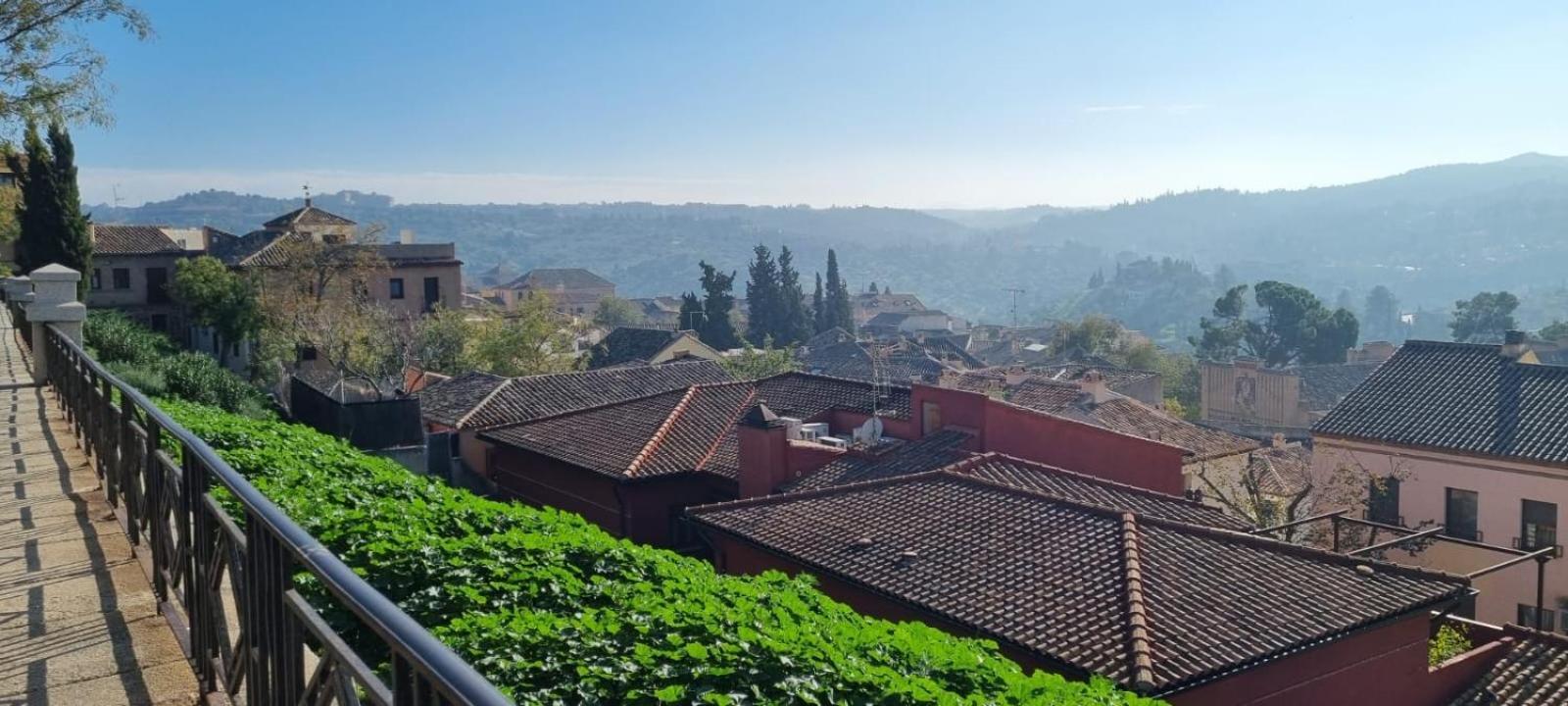 Apartamento Cueva Arabe En El Casco Antiguo, *